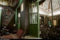 پای روضه قمربنی هاشم در حسینه سادات اخوی پای روضه قمربنی هاشم در حسینه سادات اخوی